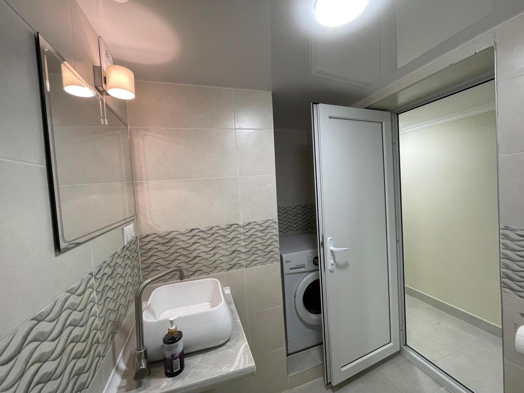 Apartamento White Stones Kutaisi Exterior foto